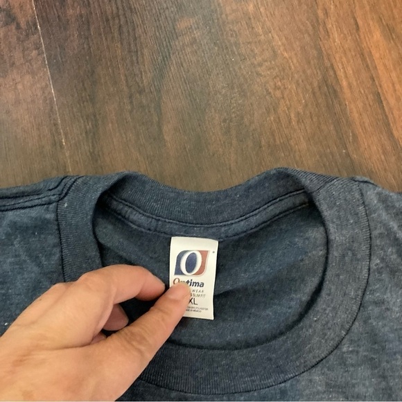 XL Souvenir Hawaii T- Shirt - Picture 3 of 3